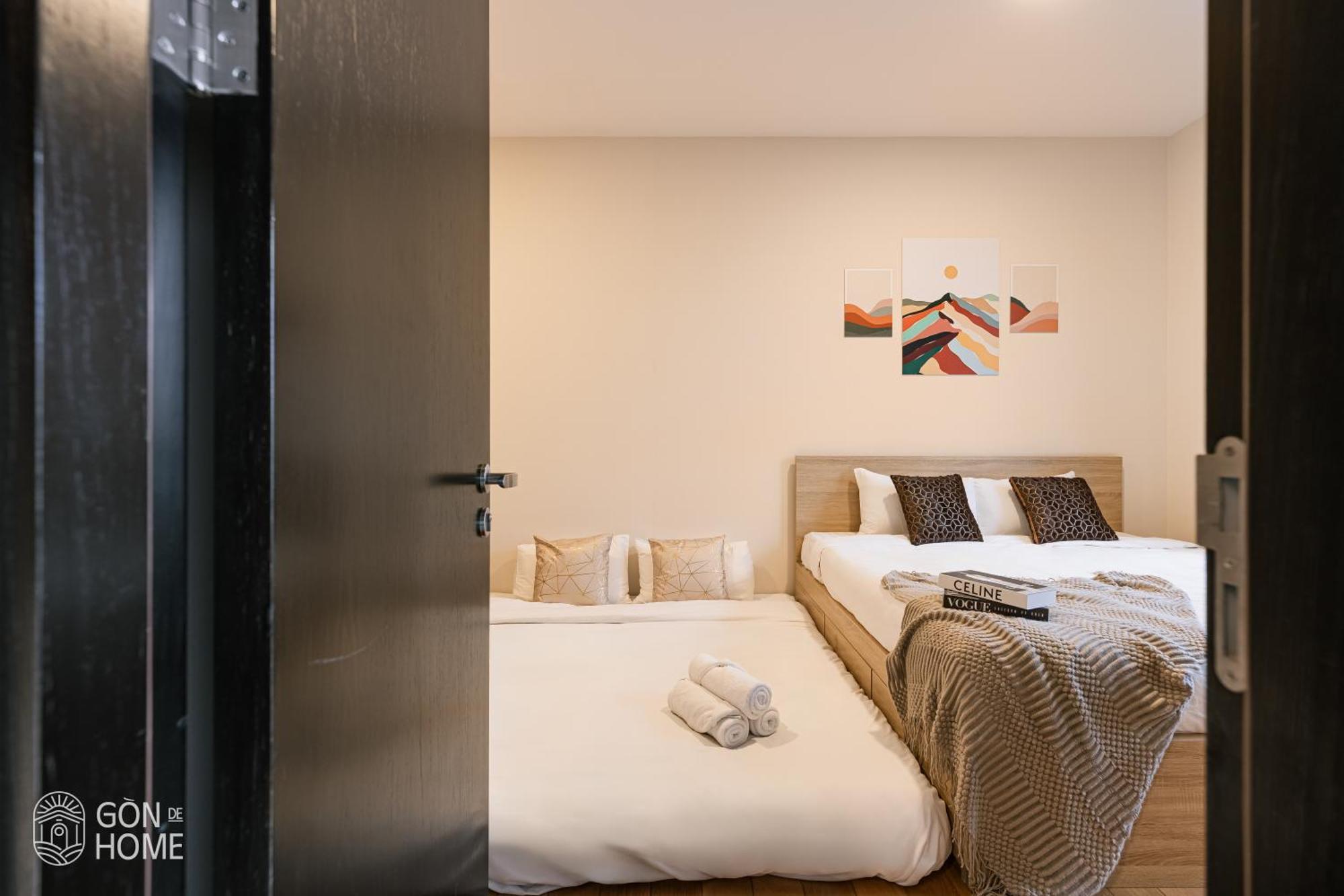 Two-Bedroom Apartment City View